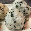 ★なみ☆'s cooksnap of when they made 受験ガンバ！わかめご飯☆おにぎり.