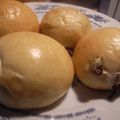 tomokoshiawase's cooksnap of when they made 甘さ倍増☆お酒でふっくらレーズンパン.