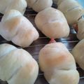 hinaたん's cooksnap of when they made 簡単ウィンナーパン.