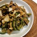 うに１１８'s cooksnap of when they made ゴーヤと茄子の味噌そぼろ炒め.