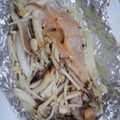 ☆Kayorina☆'s cooksnap of when they made きのこと生鮭のホイル焼き.