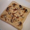 龍青空ママ's cooksnap of when they made レーズンきなこトーストを黒蜜で.
