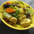 miyuki12's cooksnap of when they made 鶏と厚揚げ色々野菜の煮物.