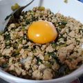 hozunyam's cooksnap of when they made 小松菜と鶏挽肉の甘辛炒め♪ぶっかけ丼.