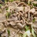 ＊ゆかりごはん's cooksnap of when they made キャベツもたっぷり！ネギ塩豚丼.
