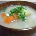 ふんか's cooksnap of when they made さつまいもと具沢山の『豚汁風』味噌汁.