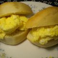 大魔女's cooksnap of when they made 新たまねぎと卵のサンドイッチ∮.