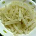 やまうさ's cooksnap of when they made 簡単おつまみ♪大根のゆず胡椒炒め.