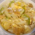 チョコチョコかえる's cooksnap of when they made きつねあげと玉葱の卵とじ丼.