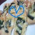 NYkun's cooksnap of when they made 油揚げほうれん草スライスチーズのピザ風.