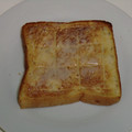 五秒先の未来's cooksnap of when they made トーストに一工夫　切れ目を入れると･･･.