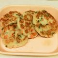 あゆkari's cooksnap of when they made 手づかみ離乳食☆鶏れんこんバーグ♪.