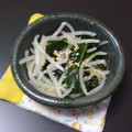 白いカピバラ's cooksnap of when they made もやしとわかめの簡単あえ.