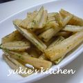 yukiはぴ's cooksnap of when they made にんにく香るレンコンの塩きんぴら.
