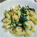 チビヒーロー's cooksnap of when they made エビ・にら・じゃがの塩炒め♡.