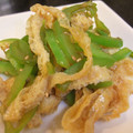 ☆SHuge's cooksnap of when they made ピーマンと油揚げの炒めもの☆あと一品☆.