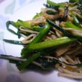 さとみんみん's cooksnap of when they made えのきとにらの大葉ニンニク醤油炒め♪.