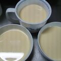 あやゆうmama's cooksnap of when they made HoneyBee10分で出来る卵1個で簡単なめらかプリン.