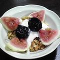 亜久里's cooksnap of when they made グラノーラバナナヨーグルト.