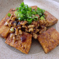 ハナ☆クロ's cooksnap of when they made 豆腐とくるみの甘辛炒め.