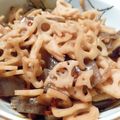 Fire-King's cooksnap of when they made レンコンとコンニャクのキンピラ.