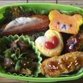 ☆ゆいり☆'s cooksnap of when they made おにぎり型で可愛く卵焼き♪キャラ弁.
