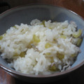 らくぼう's cooksnap of when they made 簡単♪大根葉とじゃこの炊き込みご飯.