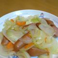 ひなっちママ's cooksnap of when they made たまねぎとウインナー炒め.