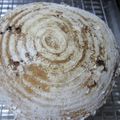 めろんぱん999's cooksnap of when they made ライ麦入りのくるみレーズンパン.