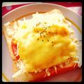 naoharu8's cooksnap of when they made 懐かしのキャベツチーズハムトースト.