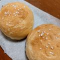 hanaikuchi's cooksnap of when they made 朝食&ランチ♪丸く作って簡単☆HB塩パン.
