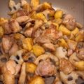 もえにゃむ's cooksnap of when they made 鶏肉、蓮根、サツマイモの甘辛炒め.