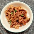 プルンバゴ's cooksnap of when they made 簡単！お昼ご飯に！焼肉のたれ×味噌で豚丼.