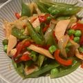 ひま☆まま's cooksnap of when they made 新玉ねぎとスナップエンドウのバター醤油蒸.