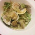 しゃとみぃ's cooksnap of when they made 蛤とキャベツのワイン蒸し＊バター醤油風味.