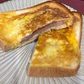 食べる担当になり隊's cooksnap of when they made 簡単フライパンでたまごチーズトースト.