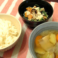 reika*'s cooksnap of when they made 秋の味！！柿としめじの白和え.