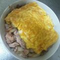 みお104's cooksnap of when they made 材料３つ♪ご飯がすすむキャベ豚卵焼き＊.