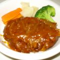ゆかＰＯＮ's cooksnap of when they made 簡単に出来る煮込みハンバーグ.