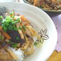mikkusan's cooksnap of when they made 秋です♪きのこのきんぴら豚肉丼★.