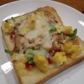 イシス女神's cooksnap of when they made 朝食や夜食に♥即席ツナ卵丼！.