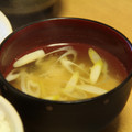 kikikko's cooksnap of when they made ★捨てないで！かぼちゃの皮入りお味噌汁★.