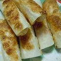 aoyma's cooksnap of when they made 簡単！ウィンナーのワンタン巻き.