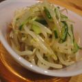 hitkat's cooksnap of when they made 酸っぱ辛いもやしときゅうり.