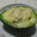 ゆうっちママ's cooksnap of when they made ツナマヨ乗せて～♪　アボカドのカップ焼き.
