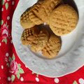 コリケン's cooksnap of when they made チョコ入り☆ピーナッツバタークッキー.