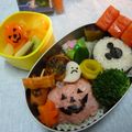 ミッキーアン's cooksnap of when they made 2009☆ハロウィンのお弁当（キャラ弁）.