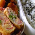 がるばんぞママ's cooksnap of when they made お弁当に○カニカマでかに玉風卵焼き.