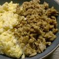 maruru-nn's cooksnap of when they made 簡単★そぼろと卵の２色丼.