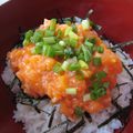 おかあちゃん。's cooksnap of when they made トロトロ！サーモンユッケの親子丼.